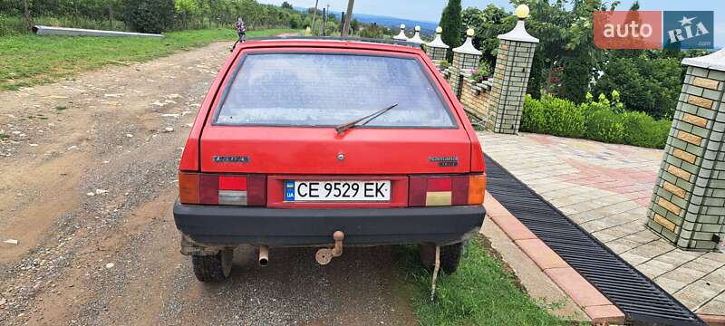 Хетчбек ВАЗ / Lada 2109 1995 в Чернівцях