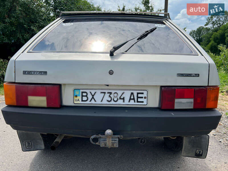Хэтчбек ВАЗ / Lada 2109 2005 в Хмельницком
