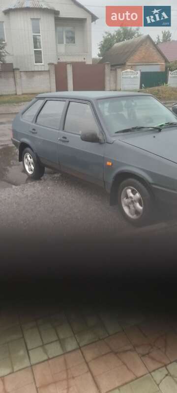 Хэтчбек ВАЗ / Lada 2109 2002 в Житомире