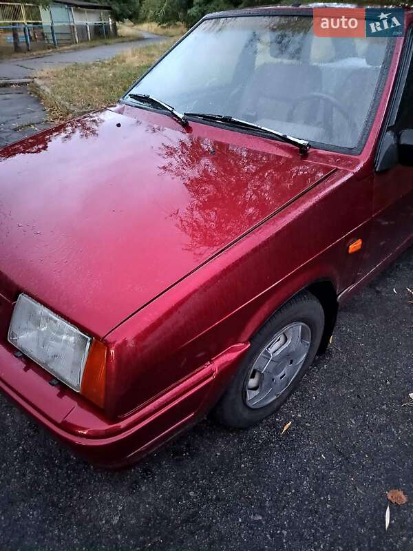Хэтчбек ВАЗ / Lada 2109 1994 в Каневе
