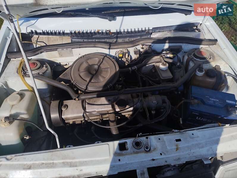 Хэтчбек ВАЗ / Lada 2109 2006 в Ромнах