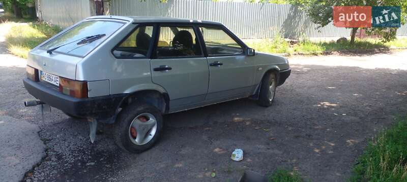 Хетчбек ВАЗ / Lada 2109 2003 в Ужгороді