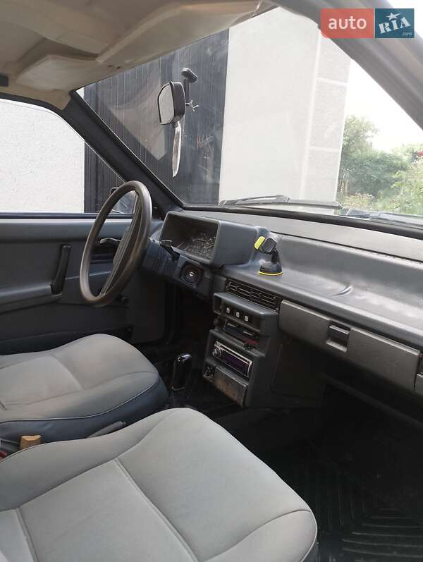 Хэтчбек ВАЗ / Lada 2109 1991 в Виннице фото 3 Хэтчбек ВАЗ / Lada 2109 1991 в Виннице