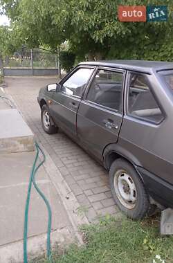 Хэтчбек ВАЗ 2109 1991 в 