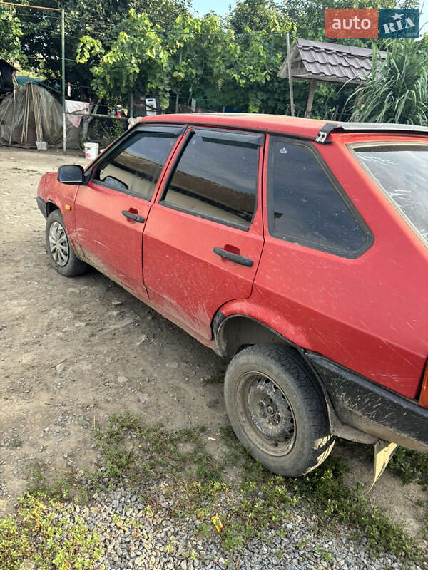 Хетчбек ВАЗ / Lada 2109 1992 в Ізмаїлі