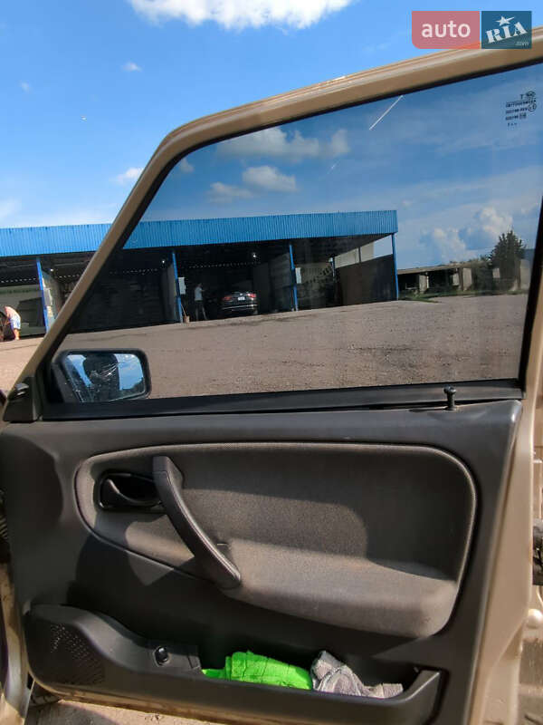 Хэтчбек ВАЗ / Lada 2109 2011 в Глухове