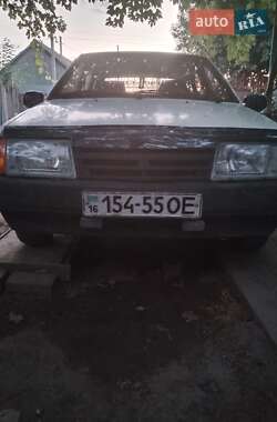 Хэтчбек ВАЗ 2109 1992 в 