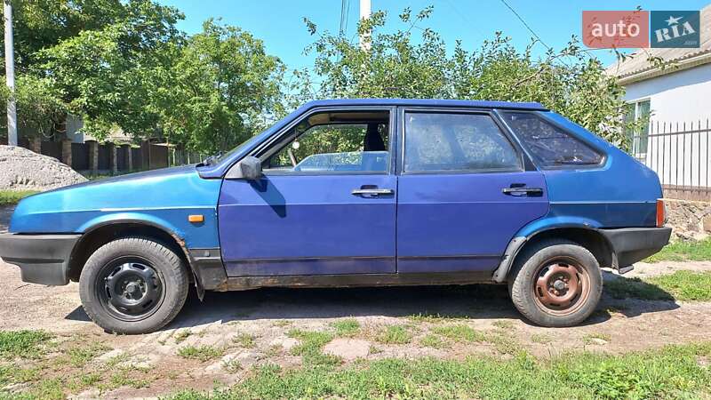 Хэтчбек ВАЗ / Lada 2109 1997 в Полтаве