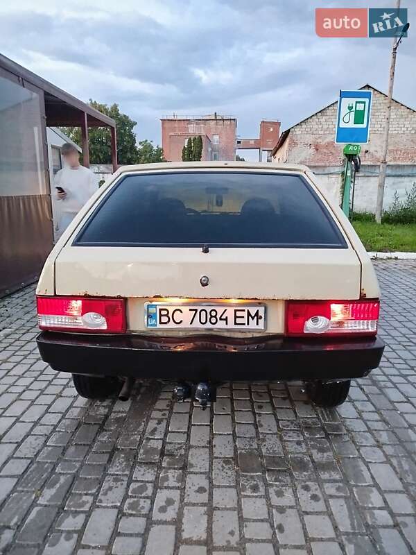 Хетчбек ВАЗ / Lada 2109 1987 в Щирце