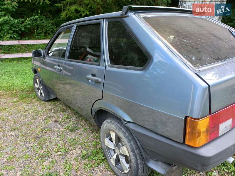 Хэтчбек ВАЗ / Lada 2109 2008 в Волосянке