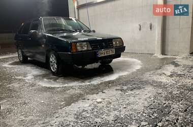 Хэтчбек ВАЗ 2109 2003 в Одессе