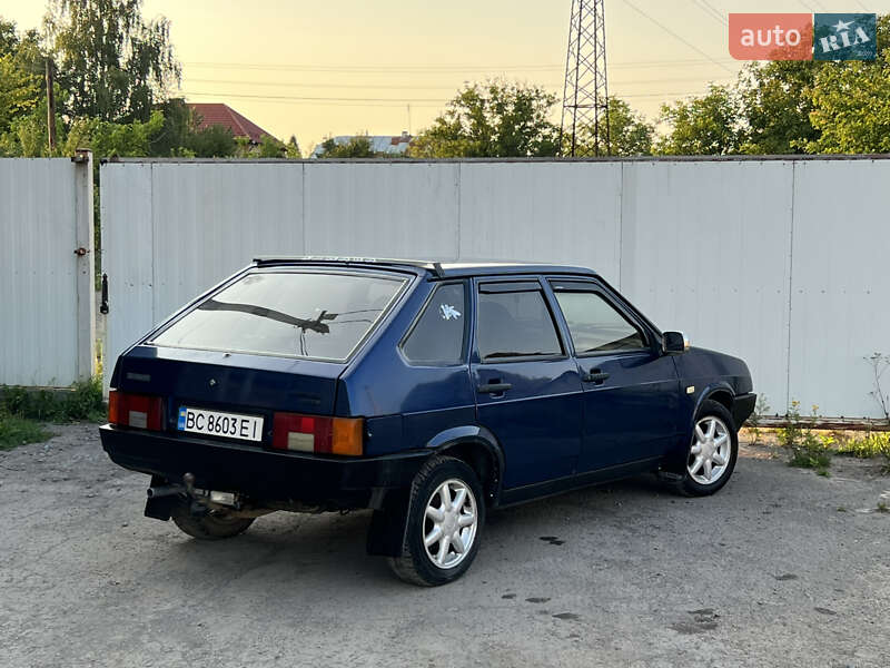 Хэтчбек ВАЗ / Lada 2109 2006 в Дрогобыче
