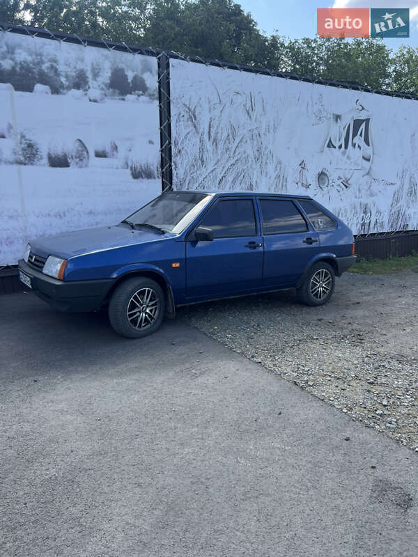 Хэтчбек ВАЗ / Lada 2109 2008 в Благовещенском