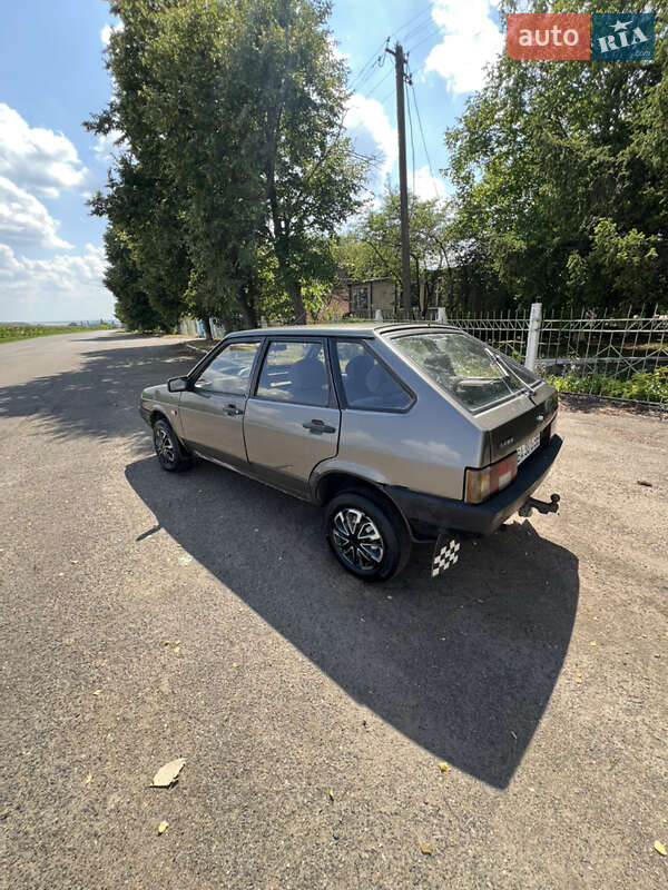 Хэтчбек ВАЗ / Lada 2109 1995 в Гайвороне
