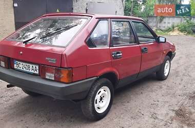 Хэтчбек ВАЗ 2109 1990 в 