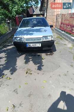 Хетчбек ВАЗ 2109 2004 в 