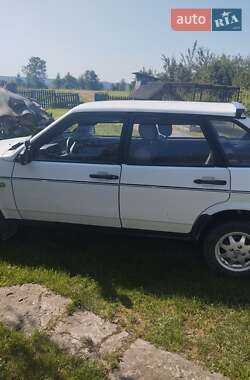 Хетчбек ВАЗ 2109 1990 в  Хетчбек ВАЗ 2109 1990 в