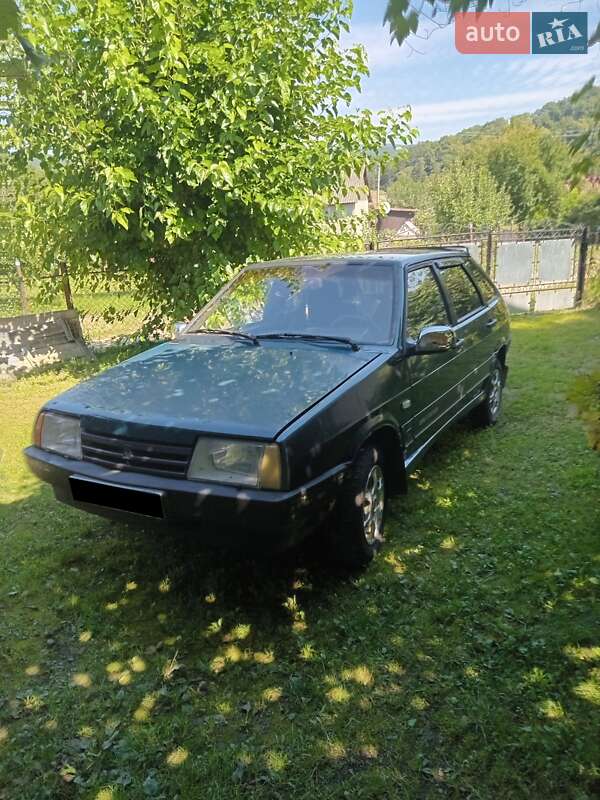 Хэтчбек ВАЗ / Lada 2109 2005 в Турьих Реметах