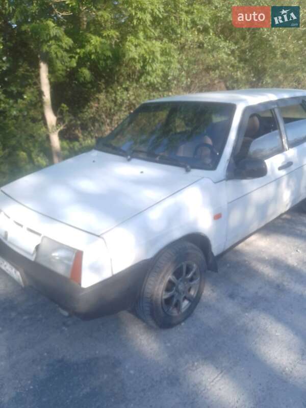 Хэтчбек ВАЗ / Lada 2109 1991 в Барановке