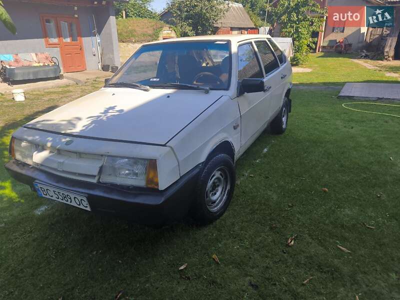 Хэтчбек ВАЗ / Lada 2109 1988 в Львове