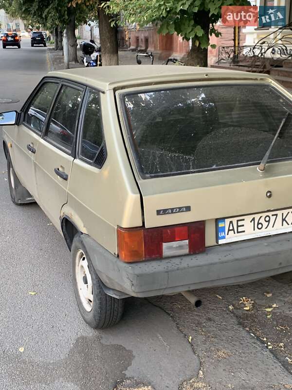 Хэтчбек ВАЗ / Lada 2109 1989 в Днепре фото 4 Хэтчбек ВАЗ / Lada 2109 1989 в Днепре