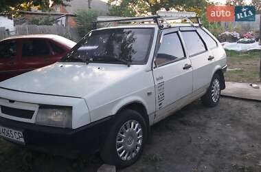 Хэтчбек ВАЗ 2109 1988 в Краснограде