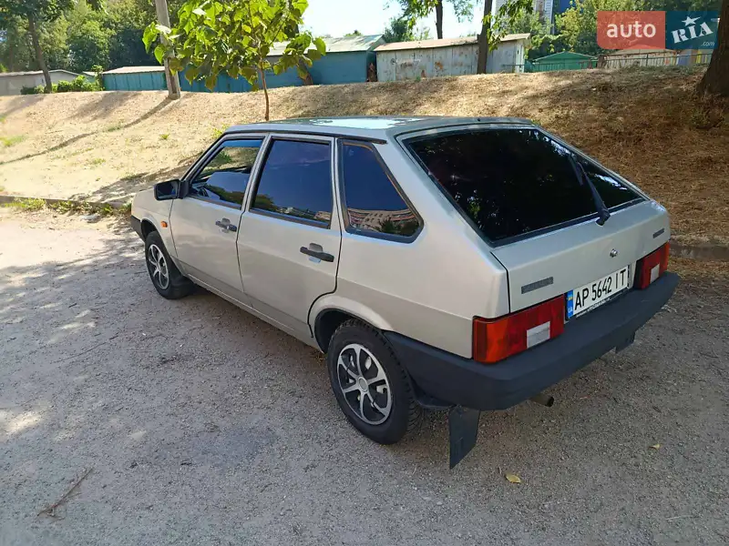 ВАЗ / Lada 2109