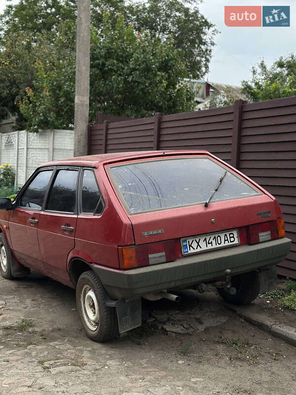 Хэтчбек ВАЗ / Lada 2109 1990 в Харькове