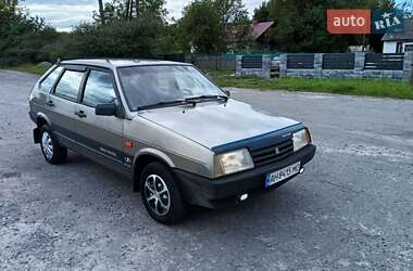 Хэтчбек ВАЗ 2109 2002 в Мирополе