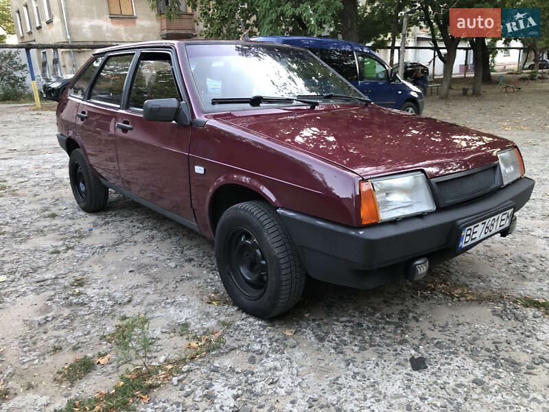 Хэтчбек ВАЗ / Lada 2109 2000 в Николаеве фото 2 Хэтчбек ВАЗ / Lada 2109 2000 в Николаеве