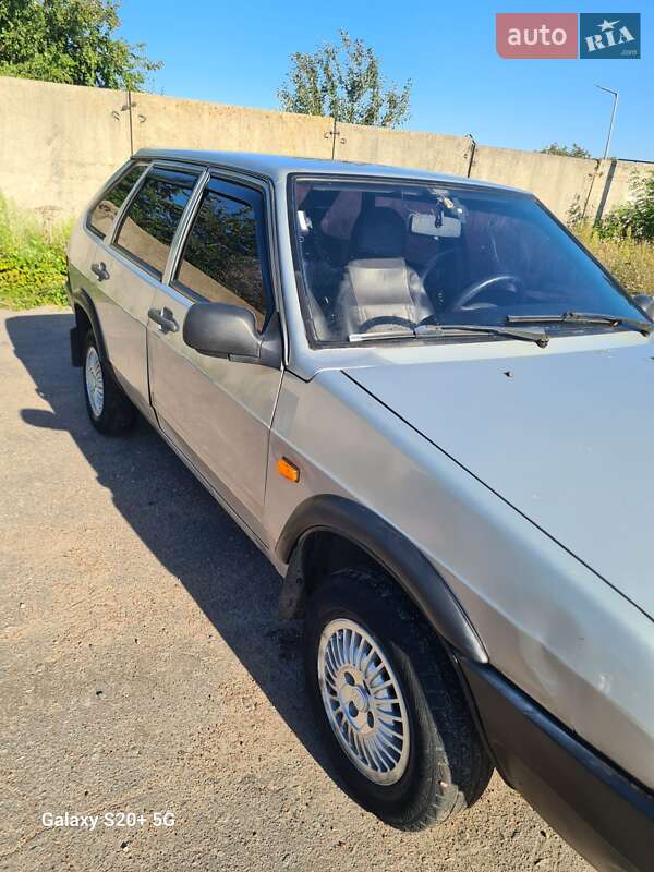 Хетчбек ВАЗ / Lada 2109 2008 в Житомирі фото 9 Хетчбек ВАЗ / Lada 2109 2008 в Житомирі