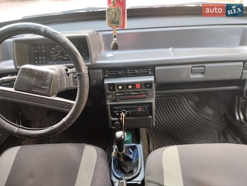 Хэтчбек ВАЗ / Lada 2109 1989 в Щирце