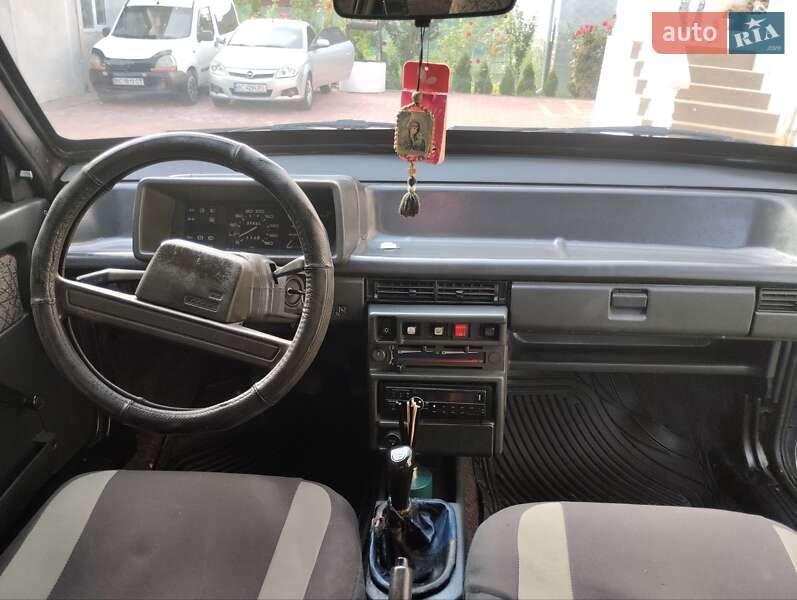 Хэтчбек ВАЗ / Lada 2109 1989 в Щирце