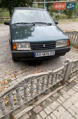 Хетчбек ВАЗ 2109 2001 в Харкові
