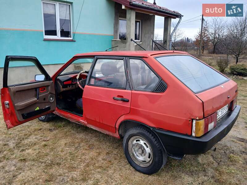 Хэтчбек ВАЗ / Lada 2109 1989 в Немирове