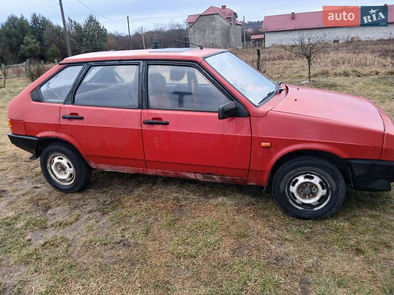 Хэтчбек ВАЗ / Lada 2109 1989 в Немирове