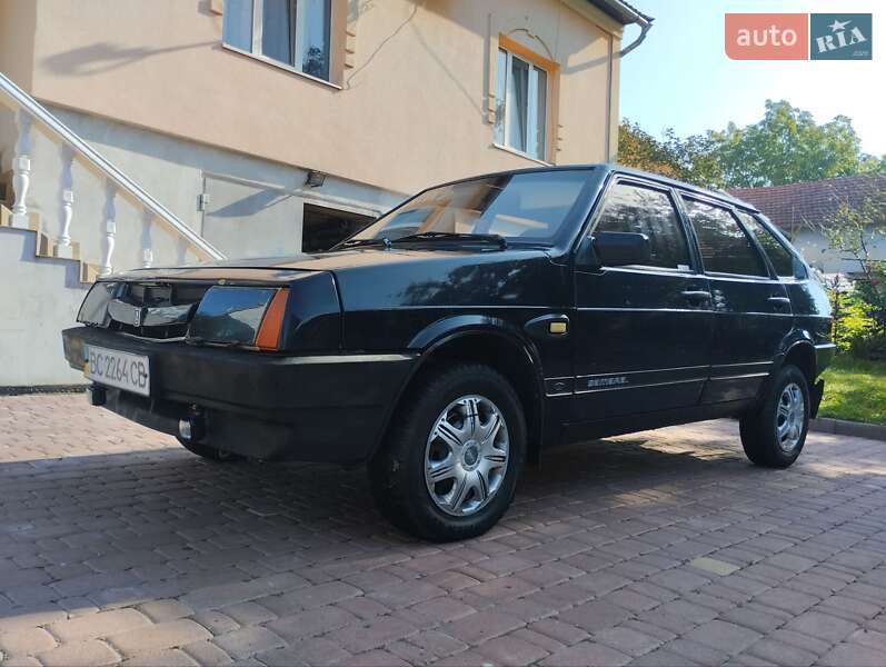 Хэтчбек ВАЗ / Lada 2109 1989 в Щирце