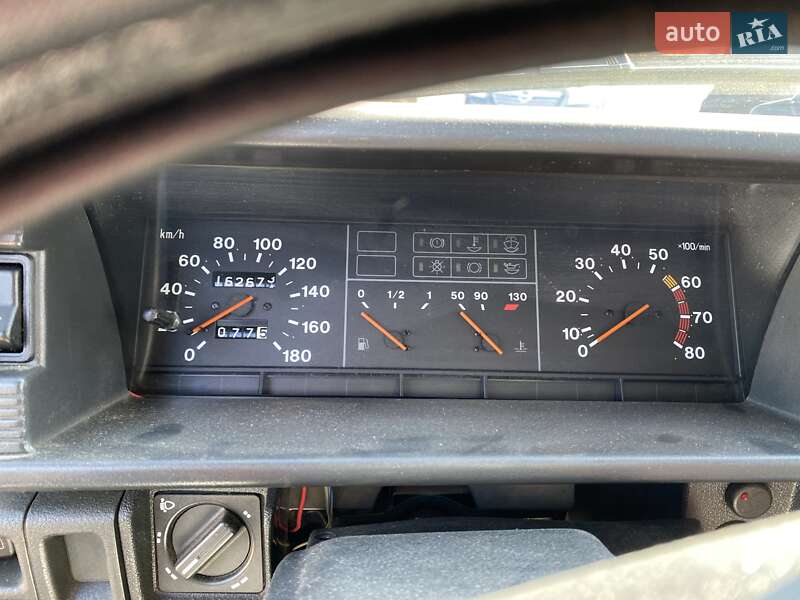 Хетчбек ВАЗ / Lada 2109 2003 в Чорноморську