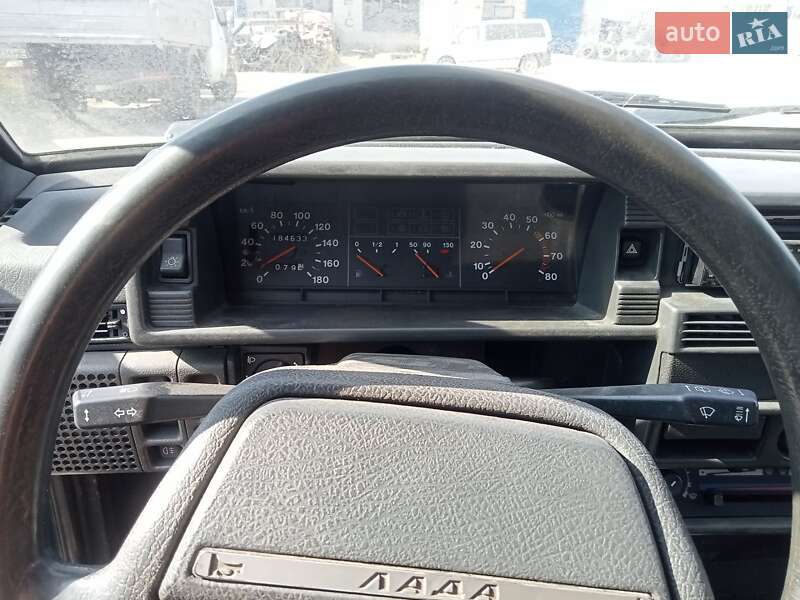 Хэтчбек ВАЗ / Lada 2109 2002 в Житомире