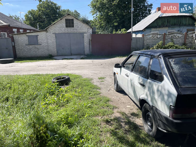 Хэтчбек ВАЗ / Lada 2109 1993 в Харькове