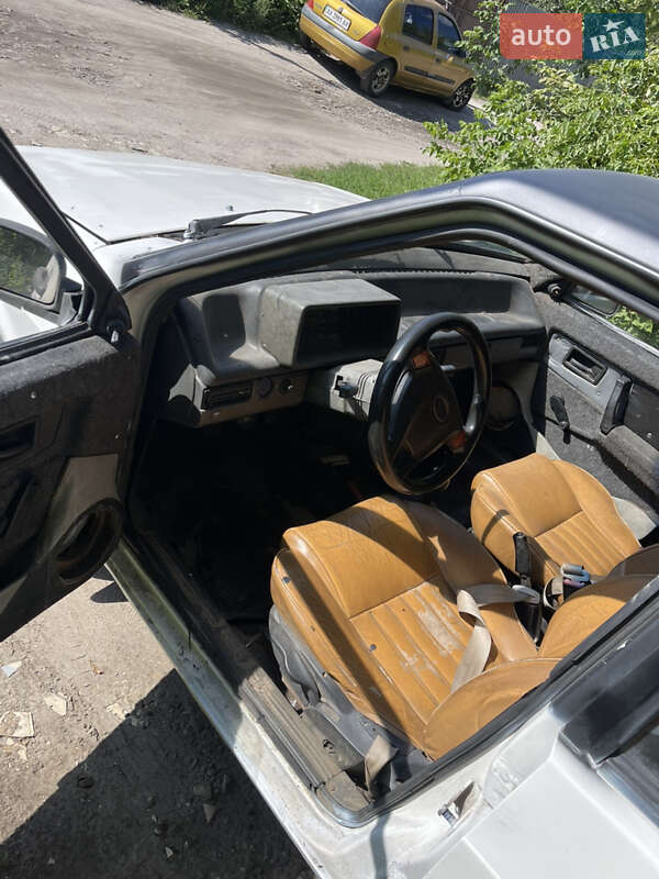 Хэтчбек ВАЗ / Lada 2109 1993 в Харькове