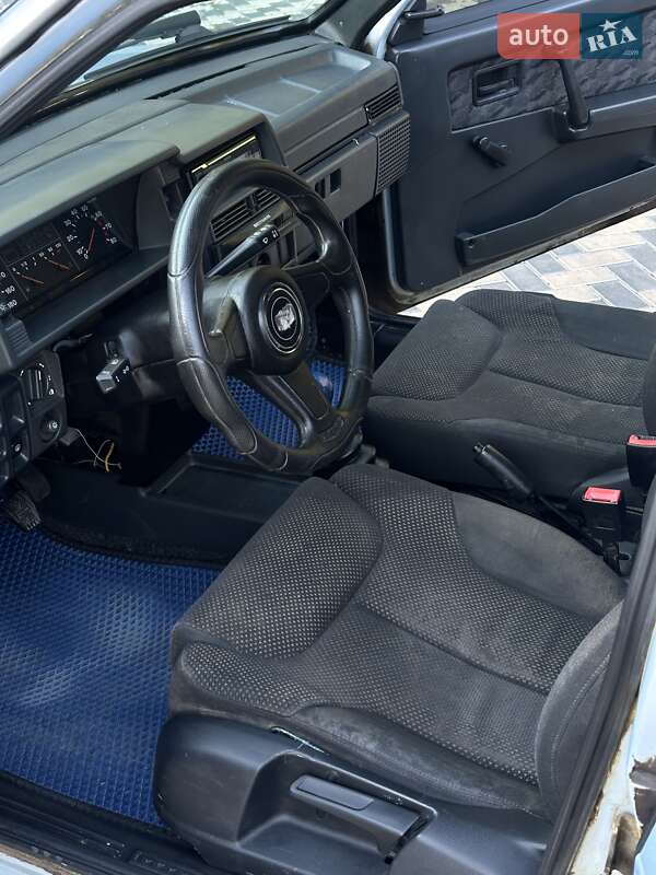 Хэтчбек ВАЗ / Lada 2109 2004 в Николаеве фото 30 Хэтчбек ВАЗ / Lada 2109 2004 в Николаеве