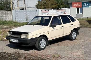 Хэтчбек ВАЗ 2109 1988 в 