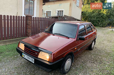 Хэтчбек ВАЗ 2109 1997 в 