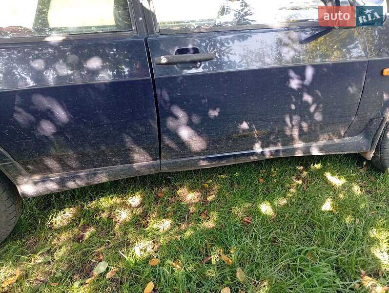 Хэтчбек ВАЗ / Lada 2109 1990 в Старой Синяве