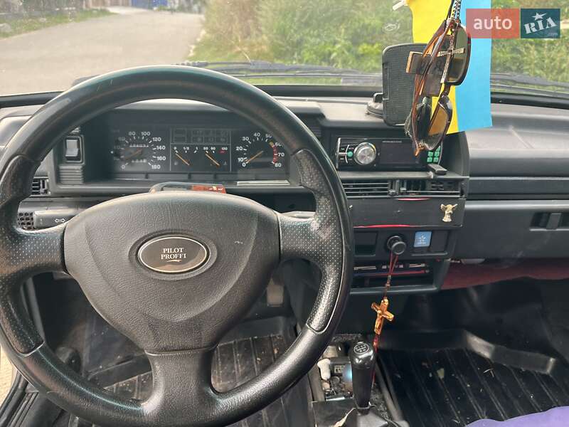 Хэтчбек ВАЗ / Lada 2109 1998 в Немирове