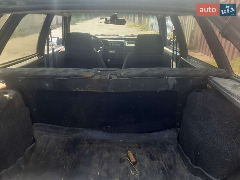 Хетчбек ВАЗ / Lada 2109 2002 в Світловодську фото 3 Хетчбек ВАЗ / Lada 2109 2002 в Світловодську