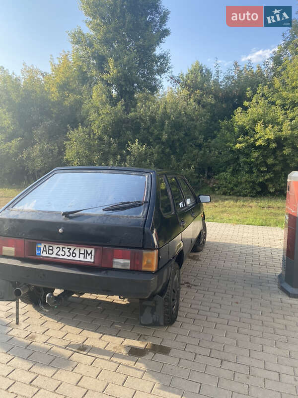 Хэтчбек ВАЗ / Lada 2109 1995 в Тетиеве фото 8 Хэтчбек ВАЗ / Lada 2109 1995 в Тетиеве
