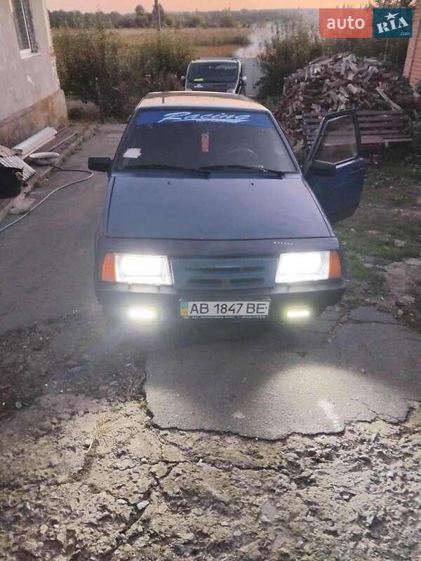 Хэтчбек ВАЗ / Lada 2109 1989 в Виннице