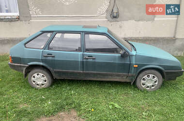 Хэтчбек ВАЗ 2109 1999 в 